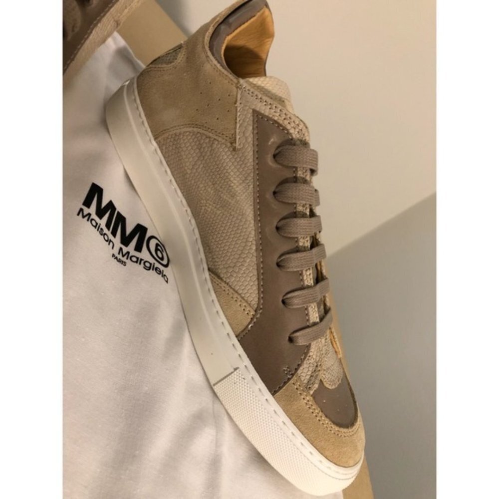 Unisex MM6 Maison Margiela embossed lowtop sneaker - Picture 6 of 12